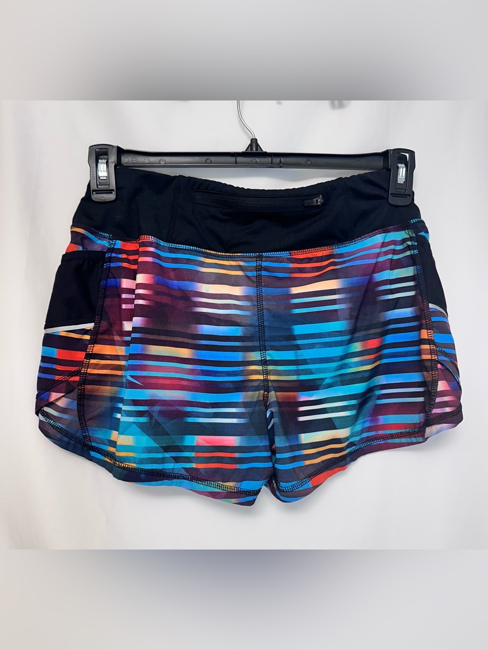 Athleta Women's Black Waist Multicolor Striped Athletic Shorts